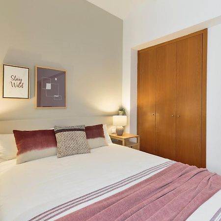 Апартаменты Click&Flat Sugranyes Барселона Экстерьер фото